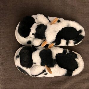 Fuzzy Cow Slippers - NWOT